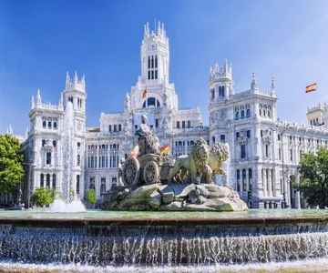 Retiro Park & Cibeles Palace Observatory Tour